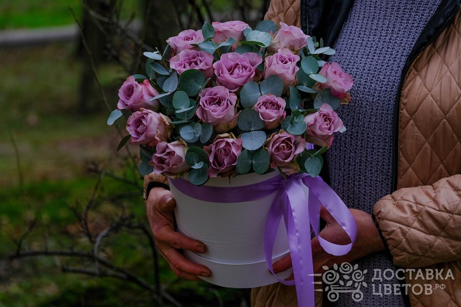 Цветы в коробке Мемори Лейн