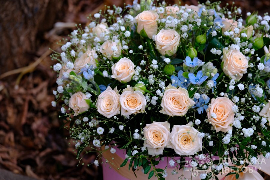 Цветы в коробке Милый образ