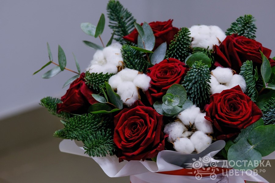 Цветы в коробке Новогодний огонёк