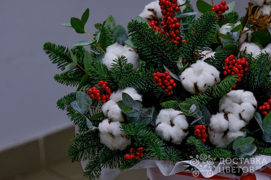 Цветы в коробке Под звон курантов