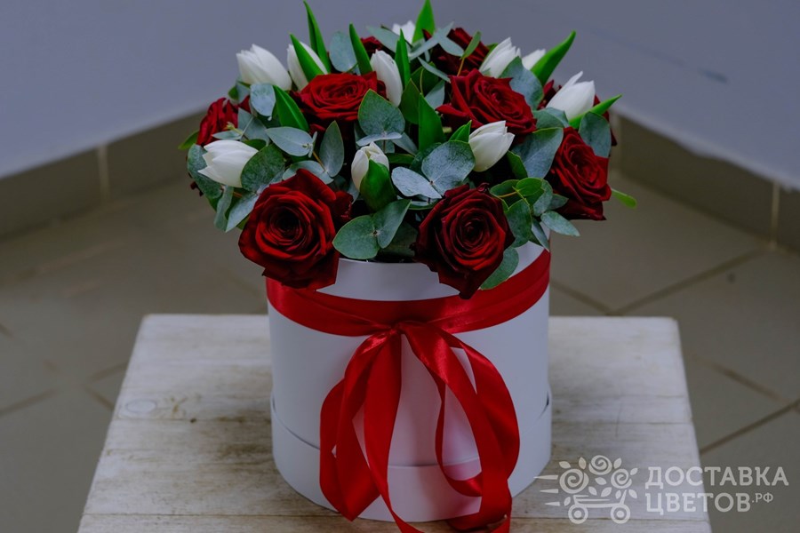 Цветы в коробке Прикосновение природы