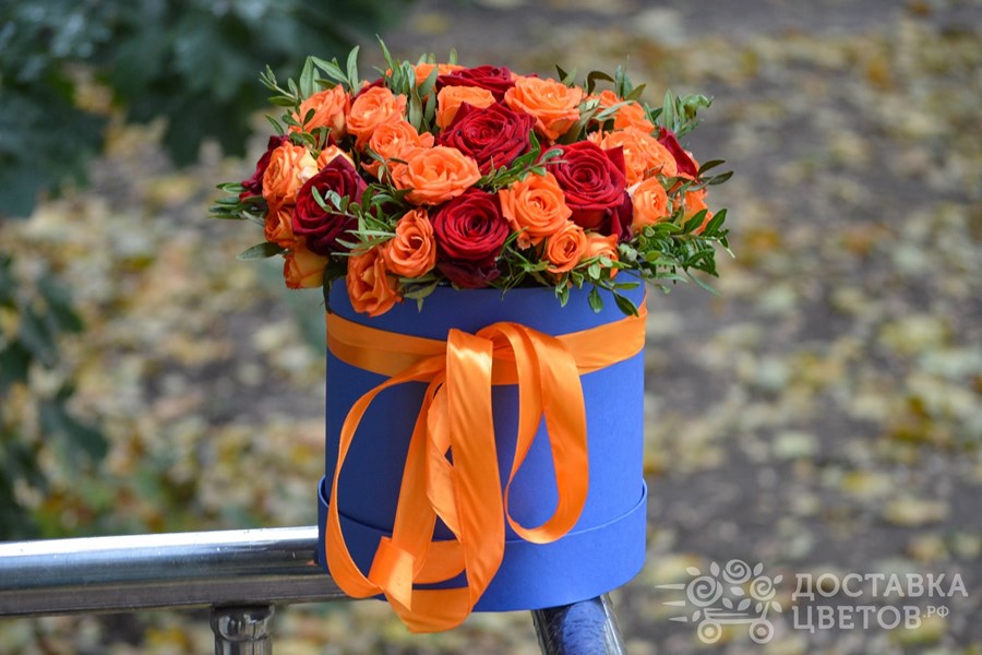 Цветы в коробке Виват