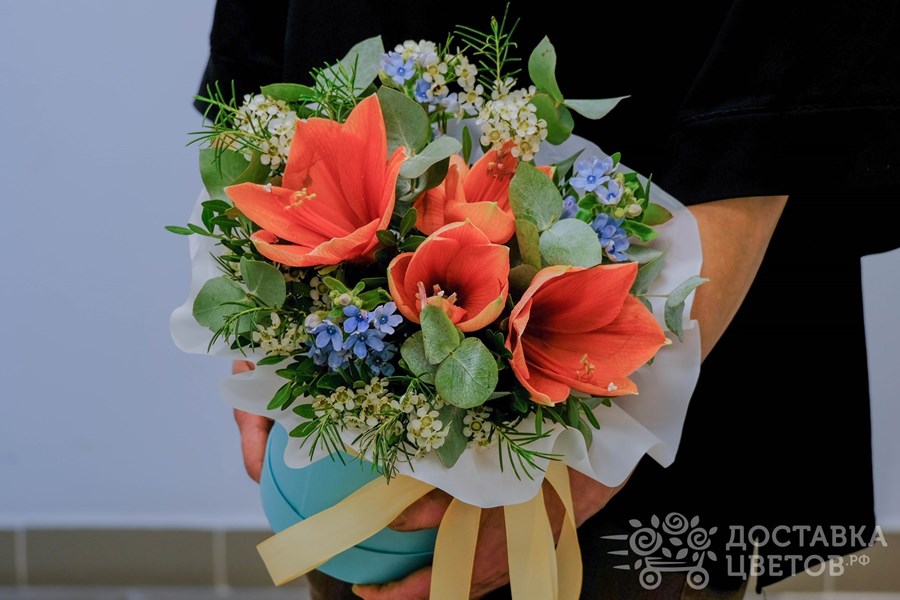 Цветы в коробке Персиковый нектар