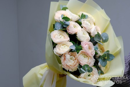 Букет из 15 ранункулюсов "Розовые ранункулюсы"